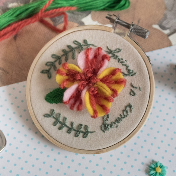 【新年禮物】夏威夷立體小花　手作刺繡框 第3張的照片