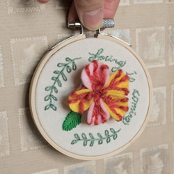 【新年禮物】夏威夷立體小花　手作刺繡框 第6張的照片