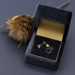 聖誕限量禮盒：狐狸和淡水珍珠、月光石耳環 * 耳環兼容 第6張的照片
