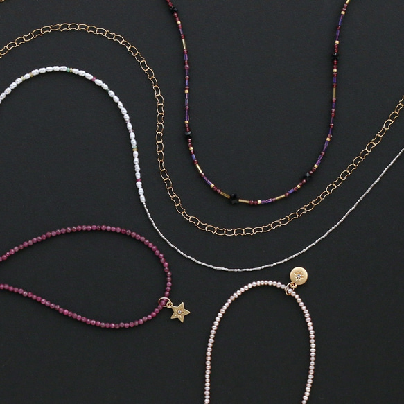嬰兒珍珠和紅寶石頸鍊，有多種吊飾可供選擇 第10張的照片