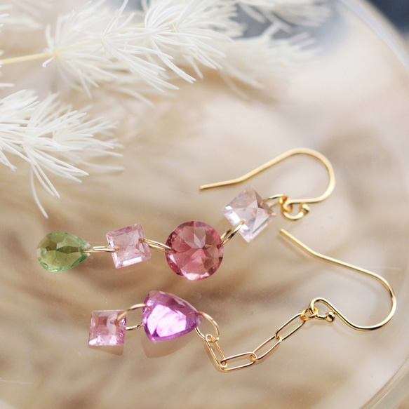 電氣石糖果色幾何耳環（耳環）：粉色 &amp; 綠色 第4張的照片