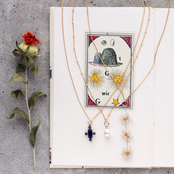 淡水珍珠和十字架，復古珠子項鍊吊飾 第4張的照片