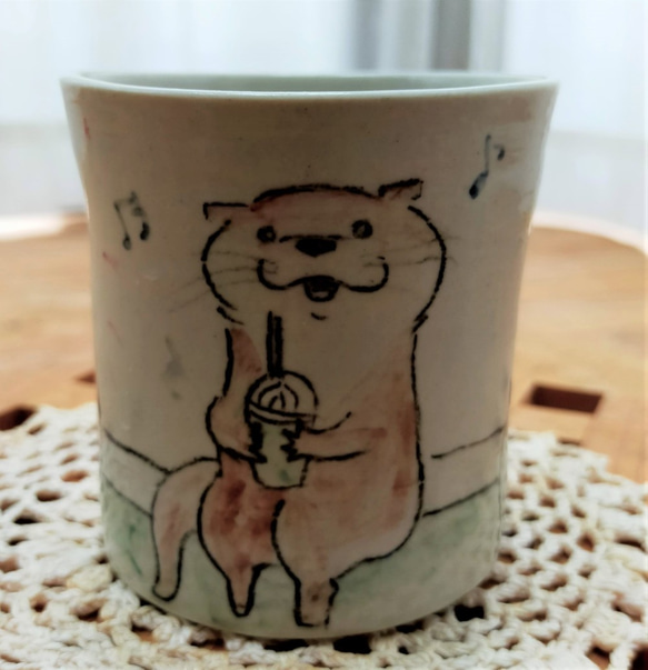 動物マグカップ(カワウソ) 1枚目の画像