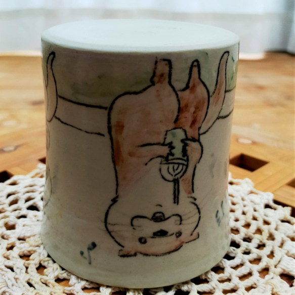 動物マグカップ(カワウソ) 5枚目の画像