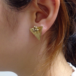 霞草和銅耳環（耳環） 第4張的照片