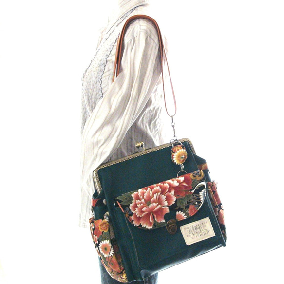 ３WAY背中ポケット＆左ファスナー付き撫子リュック　フルセット　Japanese pattern　深緑×牡丹 7枚目の画像