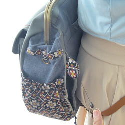 復古花朵設計☆BIG3WAY背包，右拉鍊和後袋灰色 第3張的照片