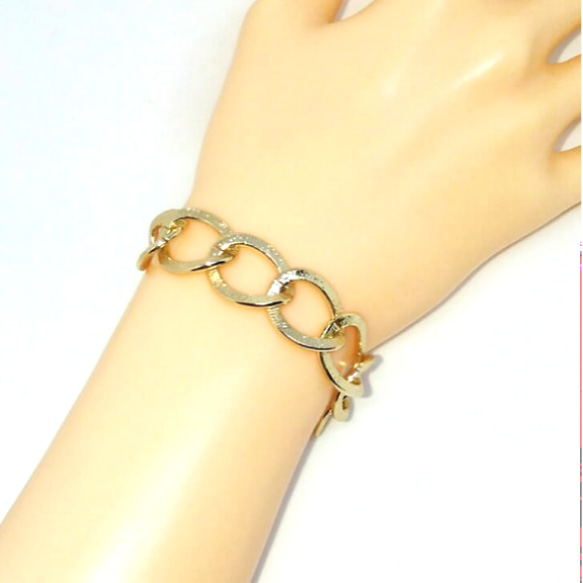 選べるｻｲｽﾞ♡Gold chain bracelet…金属ｱﾚﾙｷﾞｰ対応… 1枚目の画像