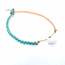 Beautiful Spring handmade gemstone bracelet｜White Onyx 3枚目の画像