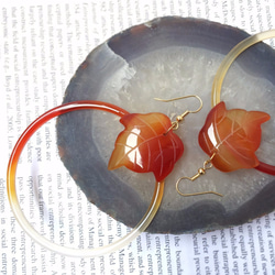 冬季火紅浪漫 幾何圓形天然石垂吊式耳針耳環 第4張的照片