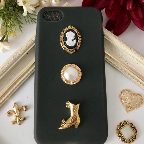 再々…販！iPhoneケース①♡アンティークボタンとハート♡iPhone 7/8 再販iPhoneケース①♡アンティークボタンとハート♡7/8/6s/6