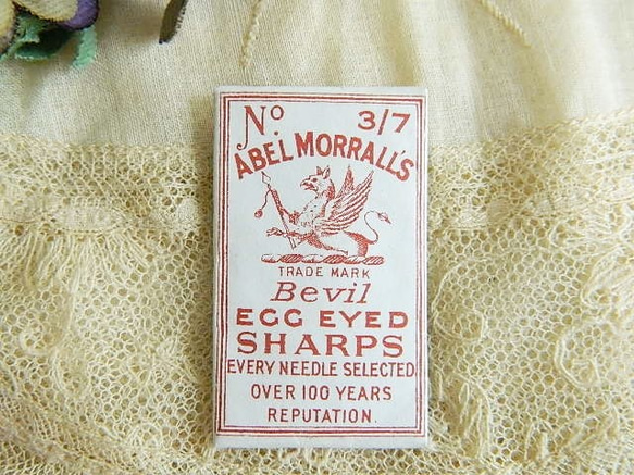 ＊Abel Morrall's＊グリフィンブランドのヴィンテージ縫い針　イギリス製 1枚目の画像