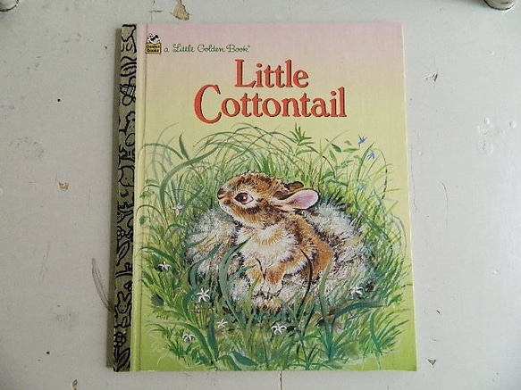 *Little Cottontail　絵本 1988年出版 2枚目の画像