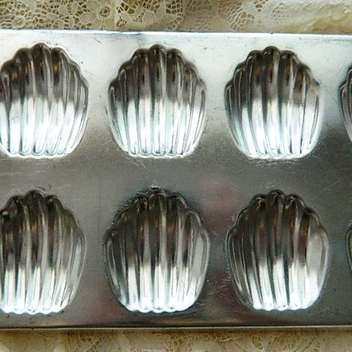 ♪ヴィンテージのマドレーヌモールド シェル型 店舗什器 お菓子型