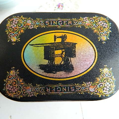 ♪Singer Companyシンガーミシンのハンドル付ティン缶