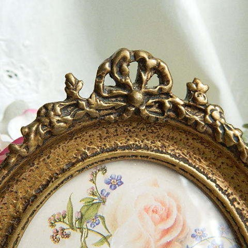 リボンと忘れな草のヴィンテージゴールドフォトフレーム 額縁 薔薇