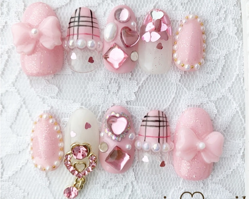 ゆめかわいい〜ピンクとチェックのキラキラネイル ネイルチップ