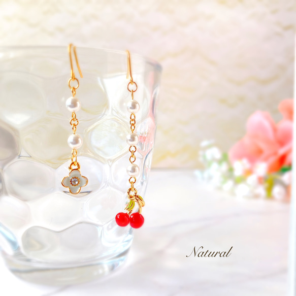 櫻桃、珍珠和花朵耳環 第3張的照片