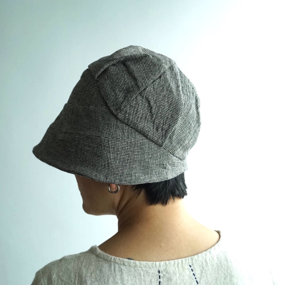 灰色條紋棉布帽 第5張的照片