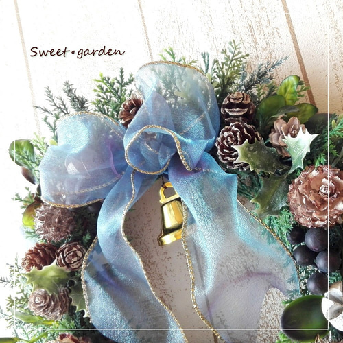 完売❤️聖夜の森の中木の実達溢れるXmasリース⭐️ハンドメイド　インテリア玄関 完売❤️聖夜の森の中木の実達溢れるXmasリース⭐️ハンドメイド