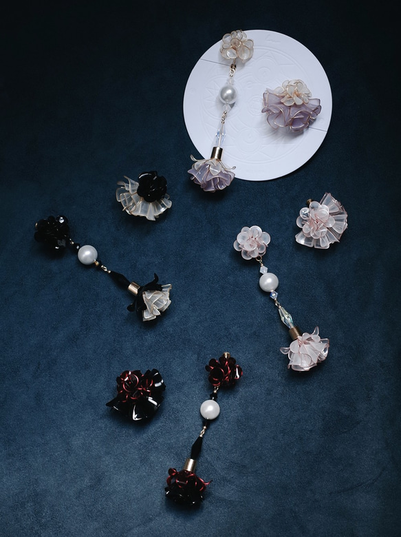 （絶版）Lotus Leaf Series-Grand Princess Flower Collar / Black and W 5枚目の画像