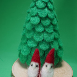 羊毛　クリスマスツリー　針山ツリー 3枚目の画像