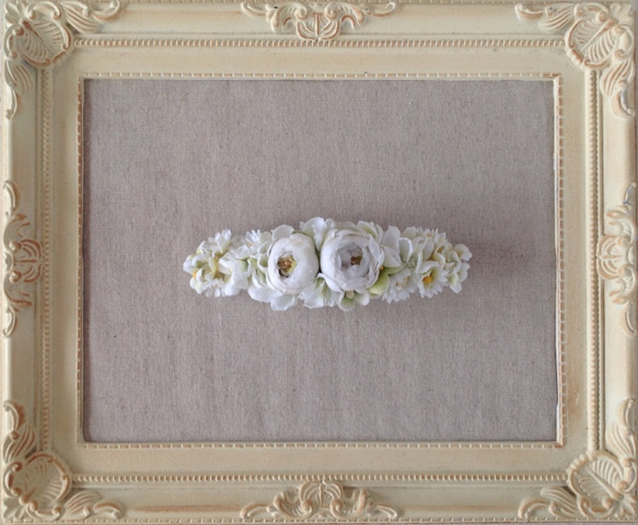染め花のスリムバレッタ(ホワイト&グリーン) 2枚目の画像