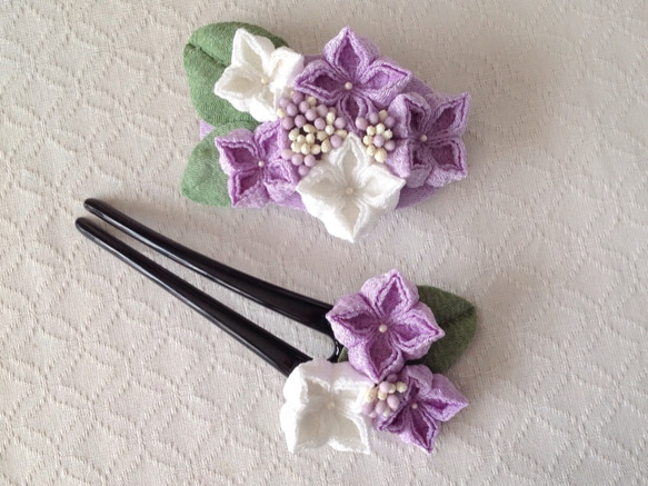 〈つまみ細工〉紫陽花のバレッタ(藤色と白) 4枚目の画像