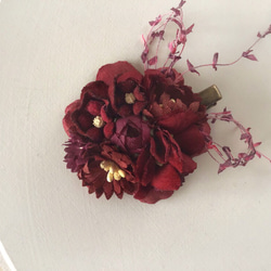 染め花のミニクリップ(レッド) 2枚目の画像