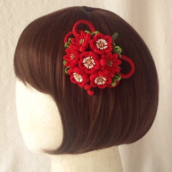 〈つまみ細工〉藤下がり付き梅と小菊と江戸打ち紐の髪飾り(赤) 4枚目の画像