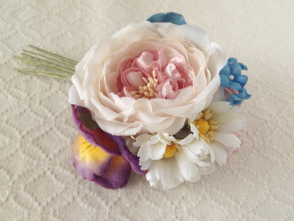 染め花のブーケコサージュ(オフホワイト&ピンク) 2枚目の画像