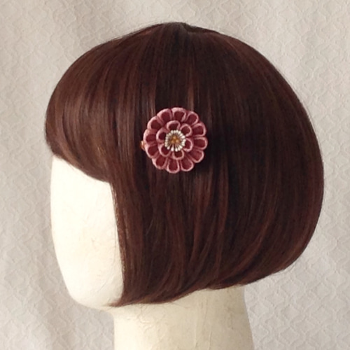 つまみ細工〉丸つまみ2段の2way(退紅) ヘアクリップ・バナナクリップ