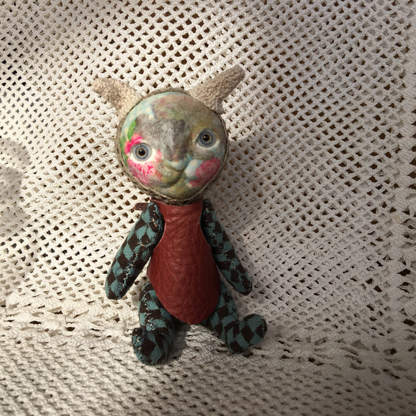 青い目の猫doll 3枚目の画像