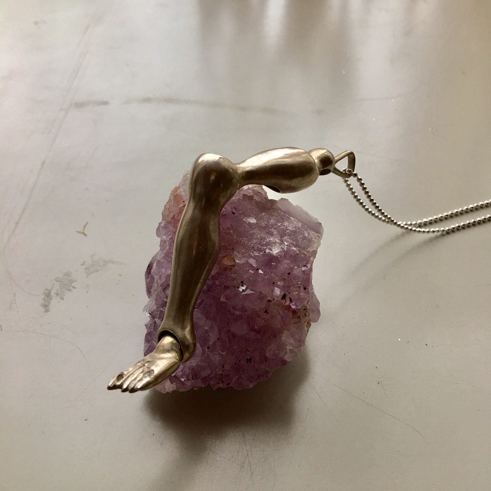 アリスの足 シルバーペンダント