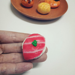 鮭魚握壽司磁鐵 壽司 磁鐵 擬真食物 居家裝飾 造型磁鐵   warai手作 第2張的照片