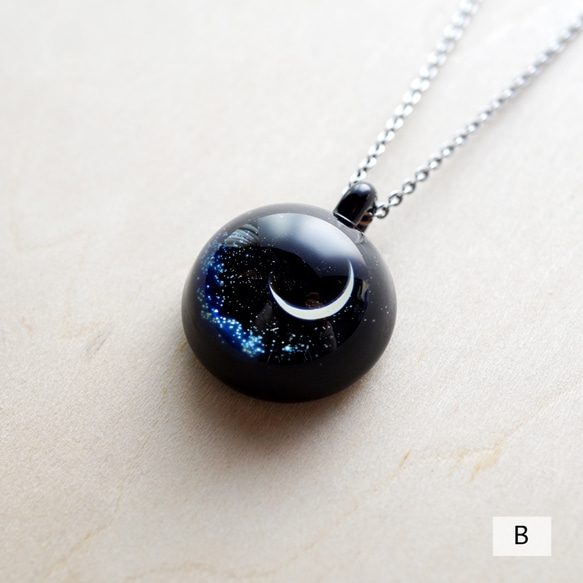 Crescent Pendant 5枚目の画像