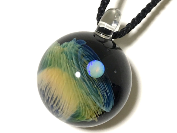 Opal Galaxy Pendant 1枚目の画像