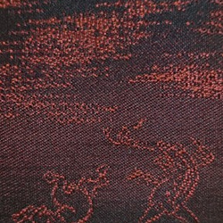 撥水加工済み、絹織物西陣織三角ポーチ 鳥獣戯画銀糸 裏 赤 6枚目の画像