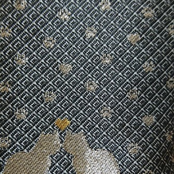 撥水加工済み 絹織物西陣織ポーチ 猫銀糸薄水　裏薄水 4枚目の画像