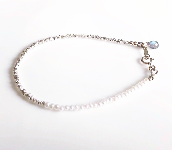 karen silver*pearl*bracelet 2枚目の画像