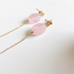 桜色*morganite*pierce 2枚目の画像