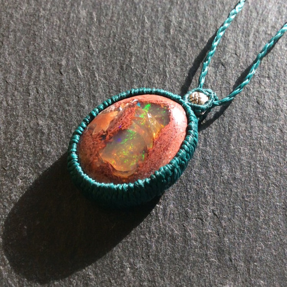 天然石 マクラメ ペンダント カンテラオパール PN111 ネックレス