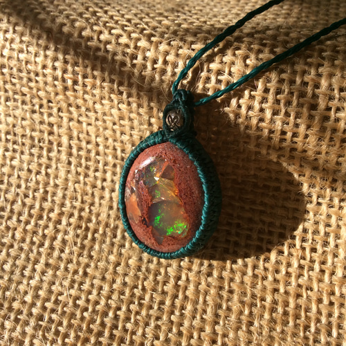 天然石 マクラメ ペンダント カンテラオパール PN111 ネックレス