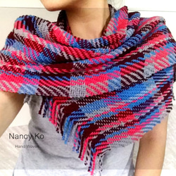 ナンシーコ〜ブルーコーラル手織り、綾織市松模様のスカーフ、ショール-A303 1枚目の画像