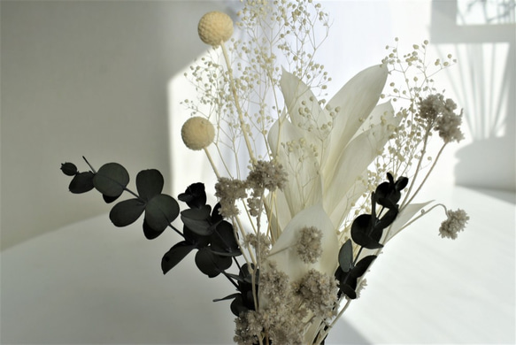 空間を自然体で 上品モダン に ｢ Stylish ｣ お花 ドライフラワー ナチュラル かすみ草 ユーカリ インテリア 6枚目の画像