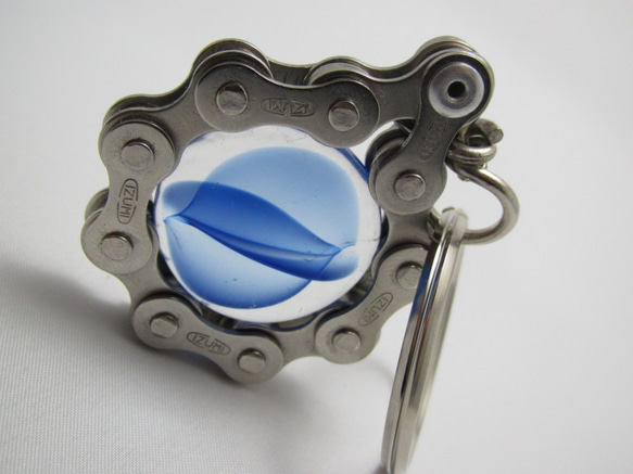 Bicycle Chain Key chain with Flat Grass Marble blue 第10張的照片