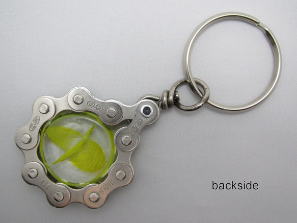 Bicycle Chain Key chain with Flat Grass Marble yellow 第3張的照片