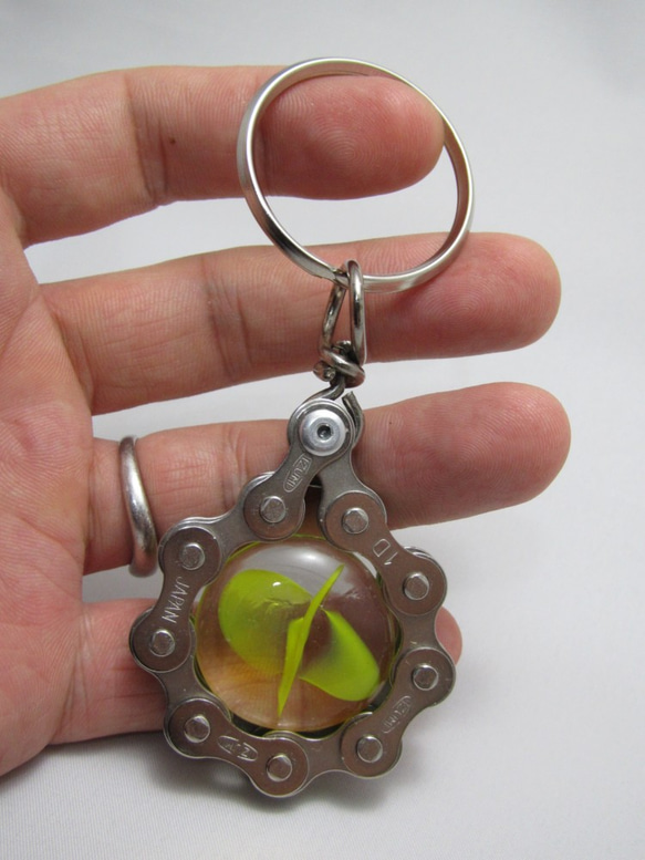 Bicycle Chain Key chain with Flat Grass Marble yellow 第8張的照片