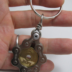 Bicycle Chain Key chain with Japanese Coin 5 yen 第8張的照片