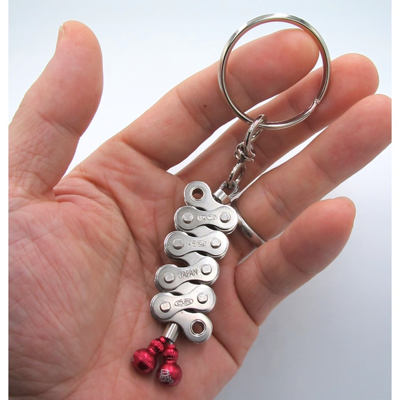 Bike Chain Keychain with calabash brake wire end-cap red 第5張的照片